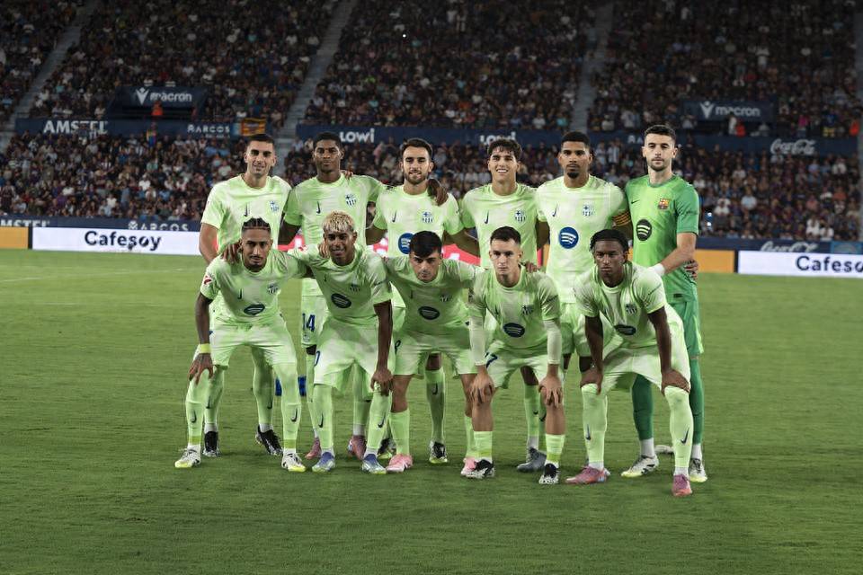 周六014 德甲 汉堡VS门兴格拉德巴赫,鄙人赛事拙见！